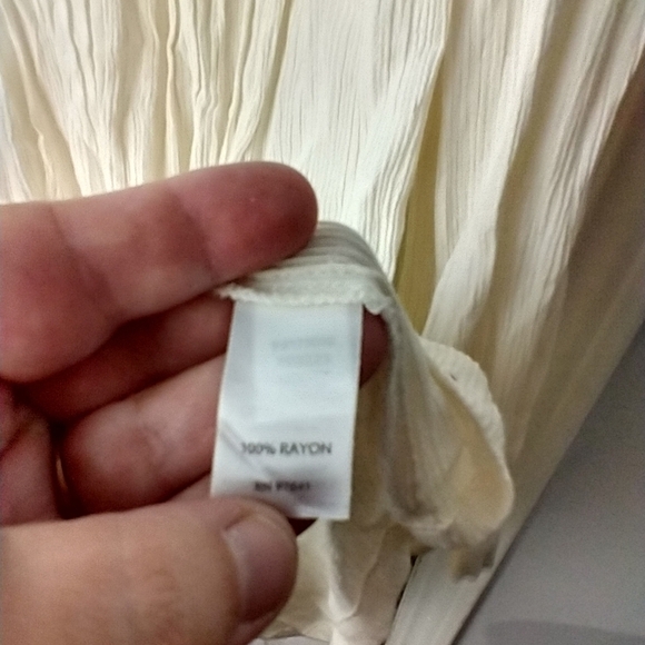 J. Jill creme long sleeve button open front button sleeve long blouse. Size XS - Picture 9 of 11